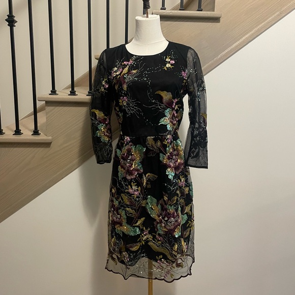 Fancy black dress - Picture 5 of 5